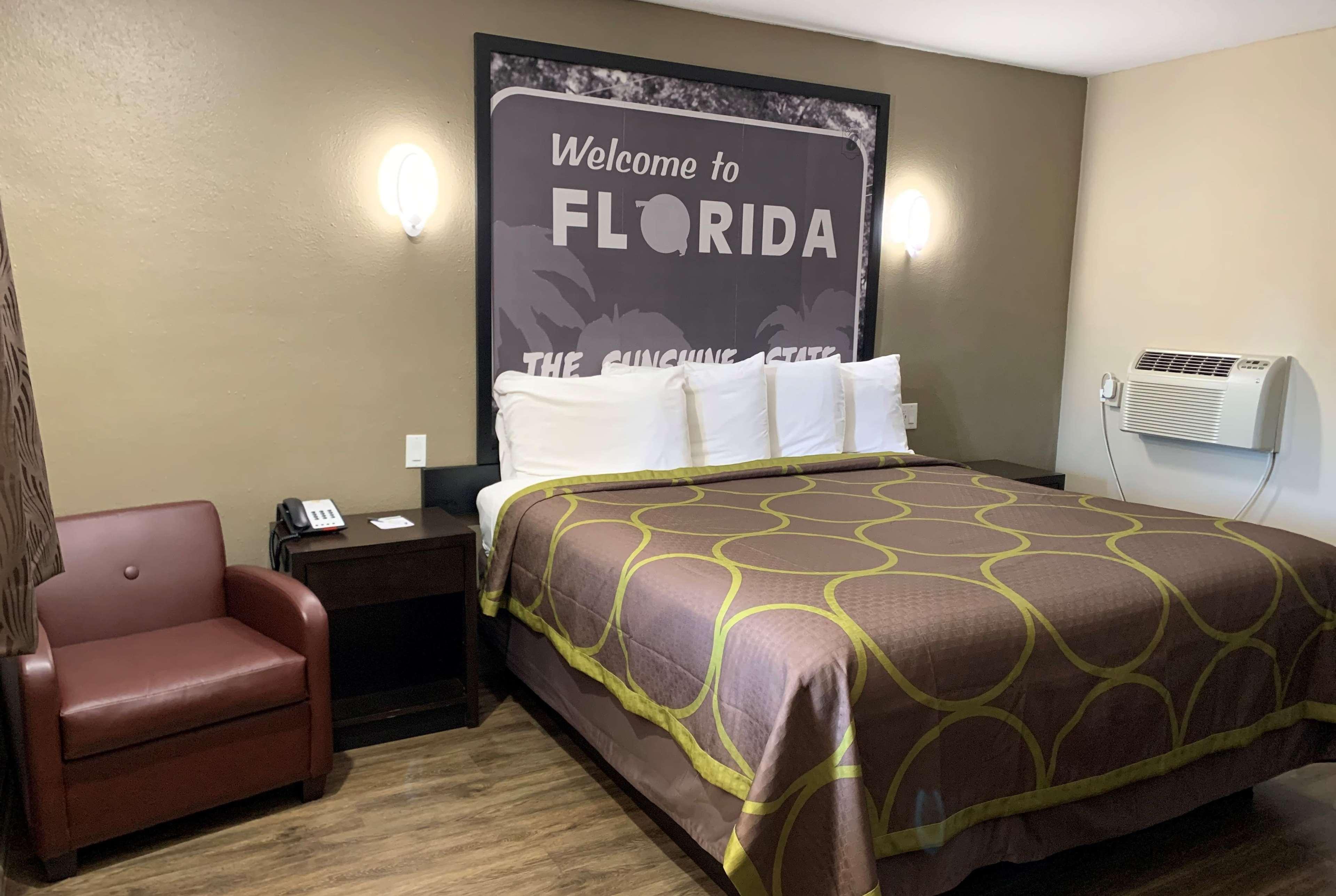 Мотель Super 8 By Wyndham Pensacola Nas Area Beach Haven Экстерьер фото